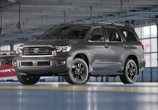 Къде се монтира: името не бива да ви заблуждава: и тази трансмисия не е дело на Toyota, а на вездесъщата Aisin, и оригиналният й код е Aisin TB-60SN. Но е създадена по поръчка на Toyota и е далеч по-популярна с тамошния си код - A760E. Използвана е предимно в модели на японците с по-големи двигатели - разбирай за американския пазар. Но много от тези коли вече са и по българските пътища заради презокеанския внос. Списъкът включва Lexus GS 300 и 350, Lexus IS 300 и 350, а също и Toyota Tundra и Sequoia от 2010-2019 година (като "джипа" на Борисов), и дори Jeep Liberty. 
