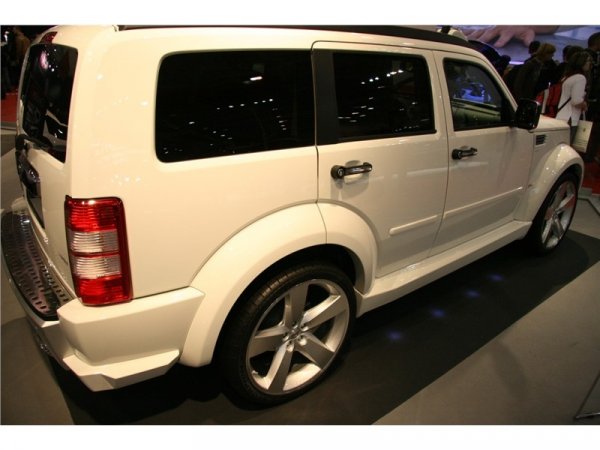 Dodge Nitro с тунинг от Startech 