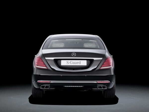 Mercedes-Benz S600 Guard 