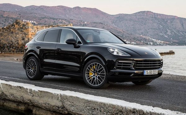 Ръст спрямо 2023: 35.3%

Германската марка за спортни автомобили смени вносителя и вече се представлява у нас от дъщерно дружество на "Витоша Ауто". Постоянният ръст в последните години се запазва и в началото на 2024. 

Най-продавани модели: 
Cayenne - 29
Macan - 21
911 - 14
Taycan - 3
718 Boxster и 718 Cayman - по 1
