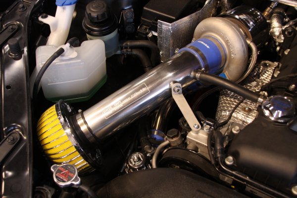 Hyundai Genesis Coupe от GReddy