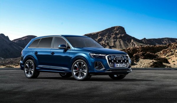 Q7 и Q8 - два на практика родствени модела, идващи от една и съща поточна линия в Братислава - са близнаци и по броя на продажбите в България. При Q7 спадът на годишна база е по-осезаем - почти 11%. 
