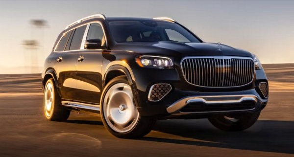 Най-големият SUV на Mercedes се радва на нарастващо търсене - 59% повече регистрации спрямо 2023, което вероятно отчасти обяснява и отлива от S-класата. 20 от тези регистрации са за AMG версии, а цели 50 - на върховата Maybach GLS 600. 
