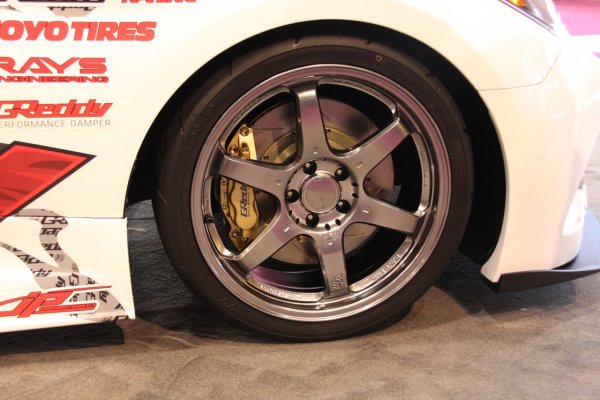 Hyundai Genesis Coupe от GReddy