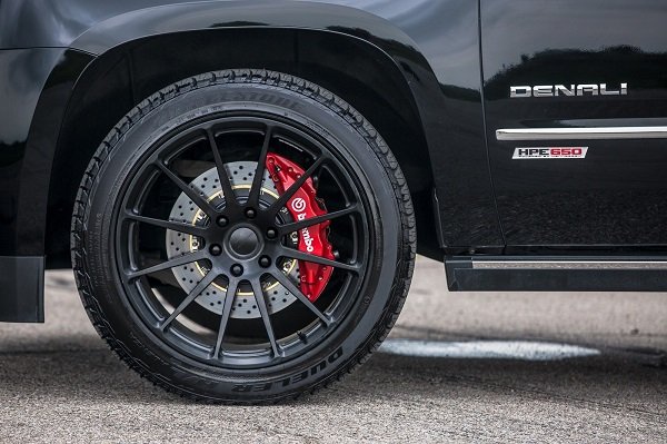 Hennessey пипнаха GMC Yukon Denali