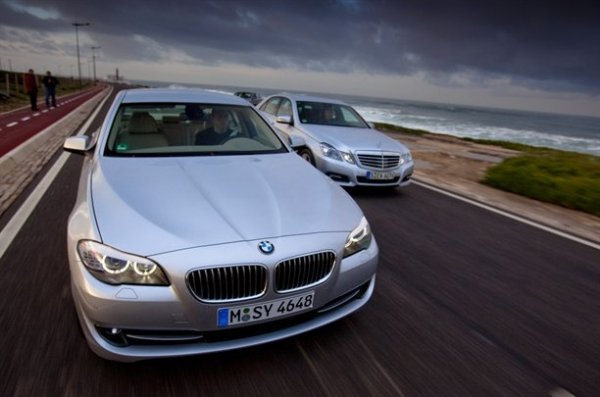 Новите BMW 5-series и Mercedes E-class
