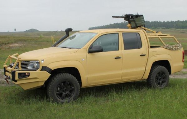 Volkswagen Amarok M - военен автомобил от Rheinmetall Defense