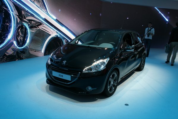 Женева 2012 / Peugeot 208