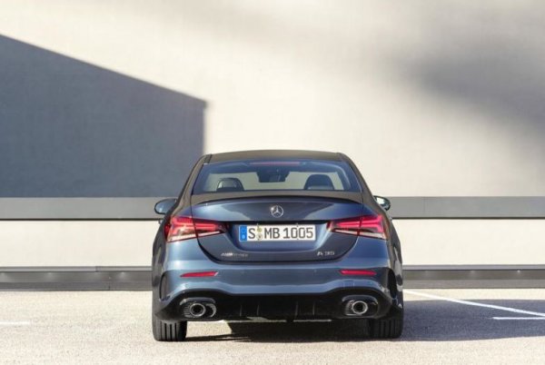 Mercedes-AMG A 35 4Matic