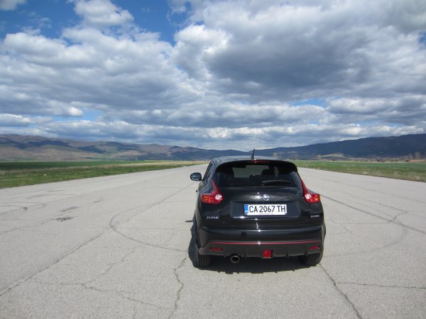 Nissan Juke Nismo 4WD