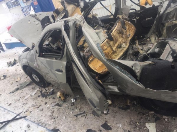 Газовите бутилки имат няколко нива на защита, на първо място срещу свръх налягане. Всичко това обаче изобщо не означава, че са абсолютно и напълно безопасни. В системите им за безопасност могат да възникнат и проблеми, които от своя страна лесно да доведат до запалване на цялото превозно средство.