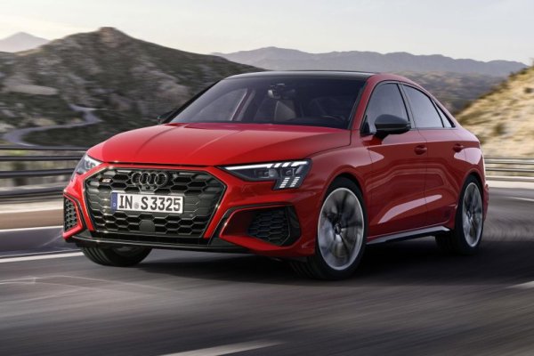 Премиум марката на VW също има сериозни проблеми с доставките през ноември и продажбите намаляват с една трета спрямо миналата година. За 11-те месеца резултатът е спад от 1.4%. Пазарният дял си остава без промяна - 4.7%. 
