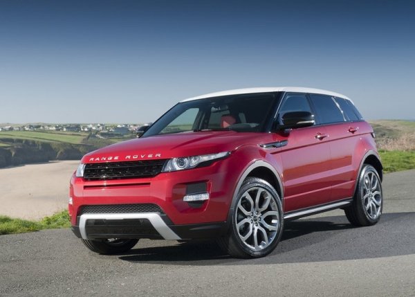 <p>Най-добрите коли за 2012, според CarBuyer<br /><br /><strong>Най-добър луксозен 4&times;4 - Range Rover Evoque</strong></p>