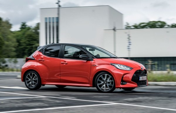 165 462 автомобила