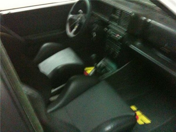 Lancia Delta HF Integrale - доработена като лимузина