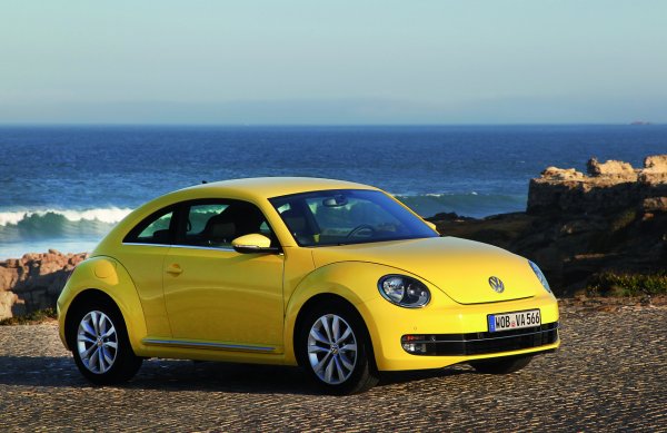 <p>Най-предпочитаните от американките автомобили за 2011 година<br /><br /> 4. Volkswagen New Beetle - 54.6%</p>