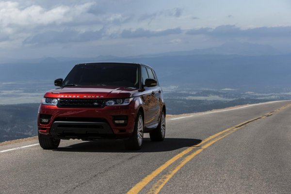 Range Rover Sport с рекорд на "Пайкс Пийк"