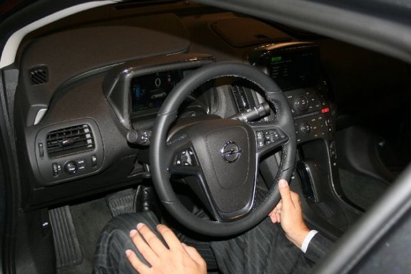 Автосалон София 2011