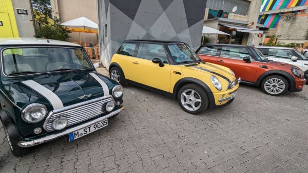 Оригиналното Mini се ражда през 1959, проектирано от легендарния сър Алек Исигонис като икономичен и практичен автомобил в годините след Суецката криза. След фалита на Rover, BMW придоби марката и през 2000 година представи първата генерация на "новото" MINI (R50). През 2006 дебютира второто поколение (R56), а през 2013 - третото (F55). През 2010, под името Countryman, на пазара се появи и първият кросоувър на марката, споделящ по-голямата част от компонентите си с BMW X1. 


