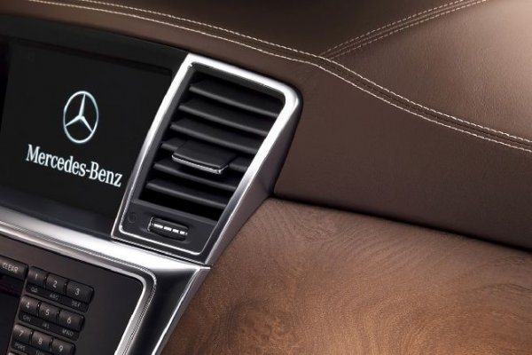 Mercedes-Benz M-Class 2012