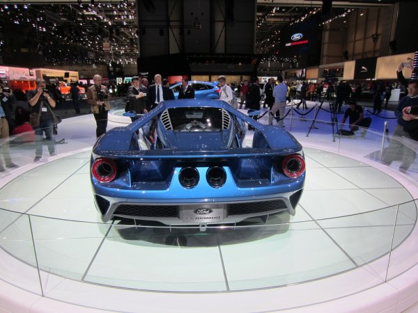Ford GT