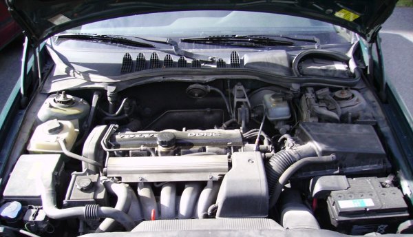 Това е една от онези марки, които в историята си често са използвали двигатели на други производители, като това важи особено за дизелите. Тези мотори се поставят на моделите на Volvo именно по време на периодите на сътрудничество с различни автомобилни концерни и това се оказва отлично решение. Все пак, серията Modular, която е разработена от шведите, се счита за една от най-добрите.