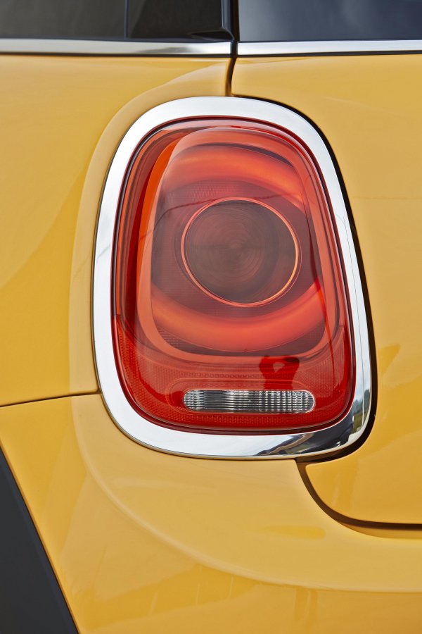 Новото MINI