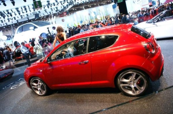 Alfa Romeo Mito / Автомобилен салон Париж 2008