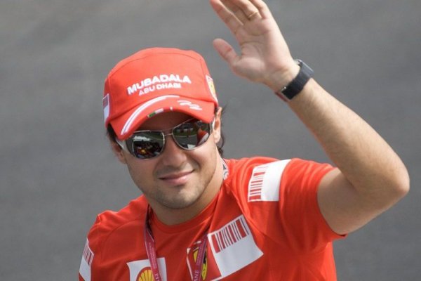 Бразилецът е пенсионер вече четири години, макар всъщност да е с две по-млад от Райконен. Най-добрите му години минаха като втора цигулка във Ferrari, но въпреки този безрадостен статут той успя да запише 11 победи и 41 подиума в сезон 2002 и от 2004 до 2107. 
