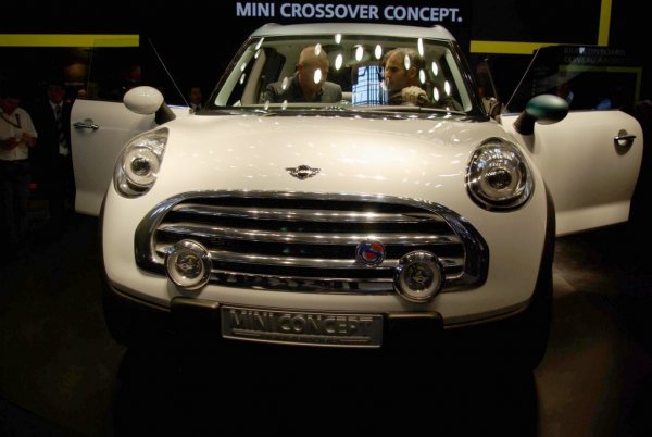 Автомобилен салон Париж 2008, представя MINI Crossman Concept
