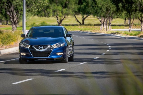 Nissan Maxima 