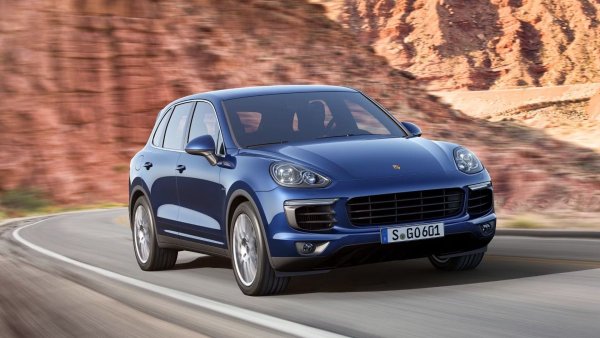 Двигател &ndash; 2,9-литров V6 бензин

Мощност &ndash; 420 к.с.

Задвижване &ndash; AWD

Скоростна кутия &ndash; 8-степенна автоматична
