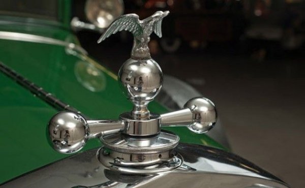 Cadillac V8 Town Sedan - Бронираната кола на Ал Капоне 