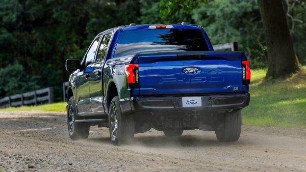 Очаквано излизане на нов двигател &ndash; все още неизвестко

Двигател &ndash; Coyote V8 (работен обем неизвeстен)

Мощност - 580 к.с.

Въртящ момент - 1050 Нм

Ускорение от 0 до 100 км/ч &ndash; около 4 секунди

Модел - Ford Mustang SC, F-150
