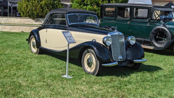 Година: 1938
В средата на 30-те години Mercedes представя новия W136 - семейство от по-достъпни автомобили с 4-цилиндров двигател с обем 1.7 литра и мощност от 38 конски сили. За времето си това е и доста икономична кола, с разход около 10 литра на 100 км, и се продава необикновено добре чак до началото на Втората световна война. По чудо фабричното оборудване оцелява при бомбардировките и след войната Mercedes възобновява производството на поостарелия модел, за да може да си стъпи на краката и да натрупа ресурси за нови развойни проекти. 
