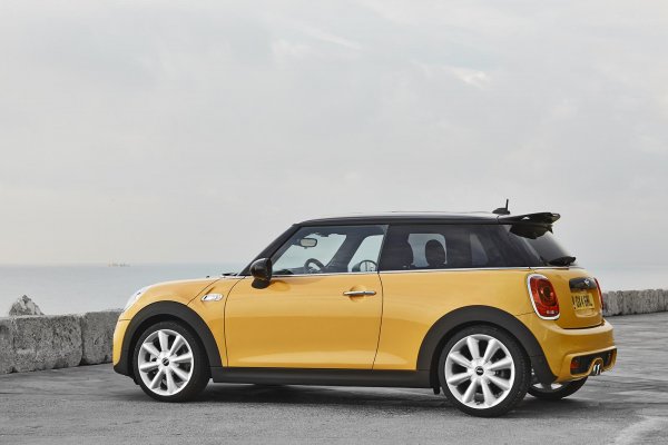 Новото MINI