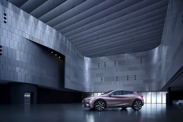 Infiniti Q30 concept