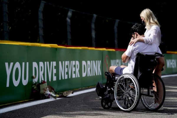 Скоростта при удара е 218 км/ч, като Юбер загива на място, а Корея получава множество фрактури по краката и гърба. Оказва се, че натоварването при сблъсъка е 65g. Въпреки това, испанският пилот се възстановява напълно и дори се връща на пистата. Сега той кара във Формула 3, където е сред лидерите в шампионата.