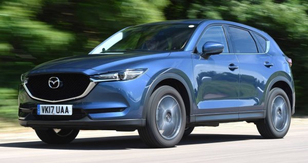 Години на производство &ndash; 2016-досега

Най-силни качества &ndash; основното предимство на японския кросоувър е забележителният екстериор. Нито един от конкурентите на CX-5 не изглежда толкова добре.