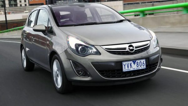 21. Opel Corsa - 513 регистрации (1% ръст спрямо 2023)
22. Opel Zafira - 422 (15%)
23. Toyota Avensis - 421 (16%)
24. Hyundai i30 - 417 (43%)
25. BMW X5 - 416 (1%)
26. Ford Transit - 415 (n/a)
27. VW Caddy - 414 (38%)
28. Peugeot 308 - 409 (51%)
29. Mercedes S-Class - 388 (20%)
30. Skoda Fabia - 388 (19%)