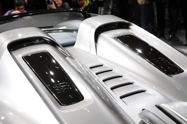 Porsche 918 Spyder concept