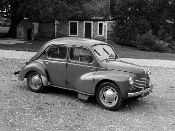 110 години Renault