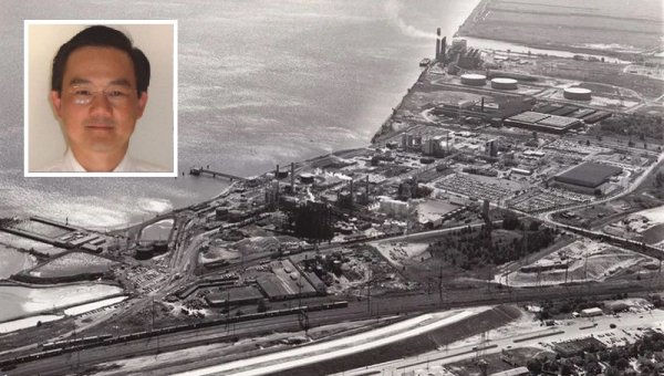 Според резултатите от разследването, Лию е бил вербуван от китайците още на един банкет в Пекин през 1991. Макар и американец по паспорт, той е роден в Малайзия и е с китайски корени. За да разкрие тайната на DuPont, Лию се свързал с двама бивши инженери от компанията, Тим Спитлер и Робърт Мигърли. От Спитлър придобил чертежите за оригиналната фабрика в Едж Муур, където DuPont започва производството на титанов диоксид още в края на 40-те. Мигърли му дава чертежите за планирания и впоследствие отменен нов завод на компанията в Тайван, в който самият Мигърли трябвало да е шеф. 
Лию предоставя информацията на едно дъщерно поделение на китайския гигант Pangang Group, и благодарение на това събира за китайците поръчки на стойност над 28 млн. долара. Планирано е строителството на нова фабрика в Чонкин. Pangagn е наела австралийска консултантска компания, която предупреждава шефовете на групата, че се опитват да продават интелектуална собственост на DuPont. Китайците игнорират предупреждението, но анонимни писма известяват DuPont и по молба на американците ФБР започва разследване. 
