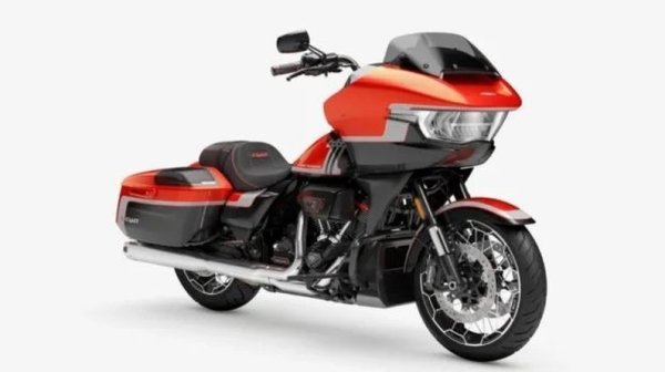 16. Benelli - 30 регистрации (-33%)
17. Kymco - 29 регистрации (+71%)
18. Surron - 27 регистрации (+286%)
19. Harley Davidson - 24 регистрации (+20%)
20. Rieju - 22 регистрации (-42%)
21. Indian - 21 регистрации (+62%)
22. Moto Morini - 20 регистрации (+33%)
23. Beta - 19 регистрации (-32%)
24. Italjet - 16 регистрации (+129%)
25. QJMotor - 14 регистрации (n/a)
