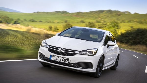 Opel Astra с пакет OPC Line