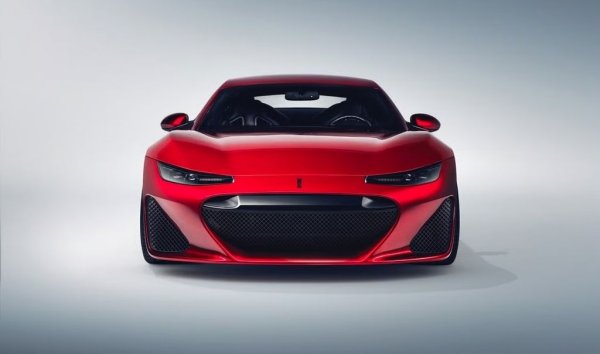 Първият модел на калифорнийската компания Draco Motors бе представен през 2019 като ултрабърз електрически автомобил с четири места. Създателите му планираха да ограничат производството до 25 бройки.