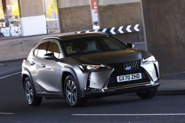 Модел - UX 

Модификация - 250h 2.0

Резултат за надеждност - 99,0%

Оценка - 2 звезди

Lexus UX е едно от по-малко впечатляващите предложения в класа на семейните SUV, като е обикновен за шофиране и много тесен, но частично компенсира тези недостатъци, когато става въпрос за надеждност. Все пак това едва ли е изненадващо; Lexus беше най-добре представящата се марка като цяло.