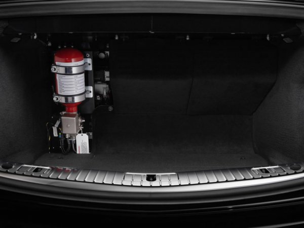 Mercedes-Benz S600 Guard 