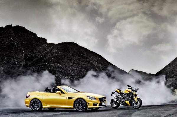 Mercedes SLK 55 AMG Streetfighter - разработка на AMG и Ducati 