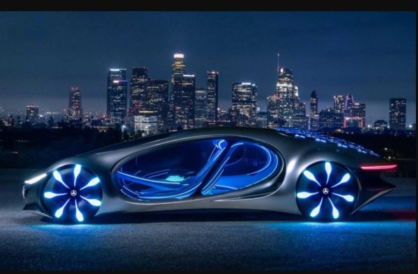 Вдъхновени от филма на Джеймс Камерън &bdquo;Аватар&ldquo; (Avatar), инженерите на Mercedes-Benz създават концептуалния модел Vision AVTR. Този седан с форма на капка, който дебютира през 2020 г., е оборудван с електрическо задвижване. Дизайнът на интериора е вдъхновен от жилищата на на&rsquo;ви &ndash; коренните жители на планетата Пандора. Например, седалките са изработени от рециклирани материали и наподобяват хамаците, използвани от тази извънземна цивилизация. 

Vision AVTR няма традиционни органи за управление, което изисква от пътника да се довери напълно на електрониката на превозното средство. Друга иновативна характеристика е пулсиращото амбиентно осветление, което се синхронизира със сърдечния ритъм на водача.